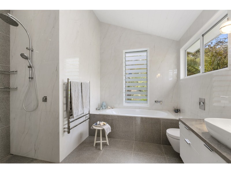 42 Iluka Avenue, Elanora Heights NSW 2101