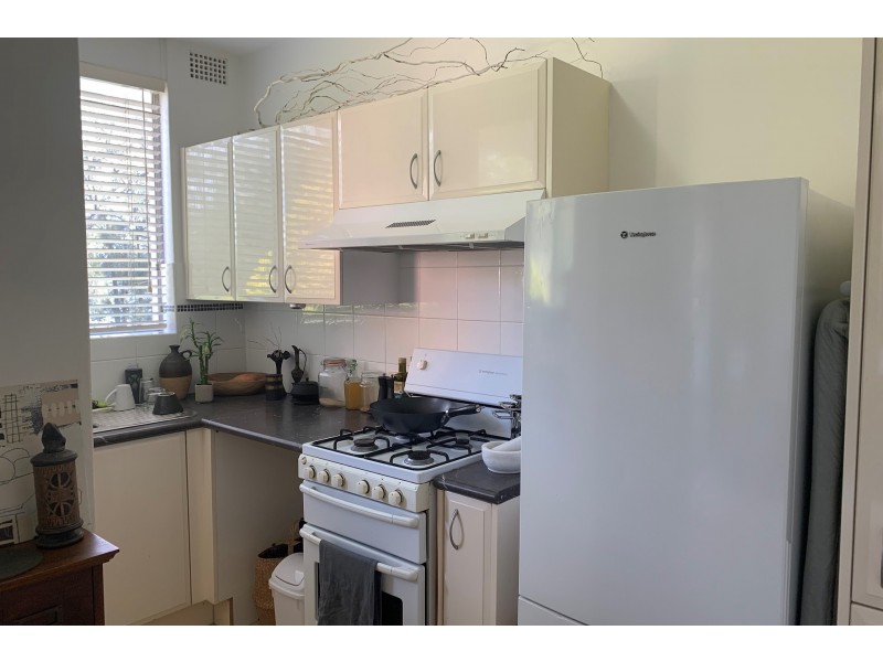 2/23 Devitt Street, Narrabeen NSW 2101