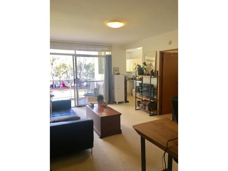 2/23 Devitt Street, Narrabeen NSW 2101