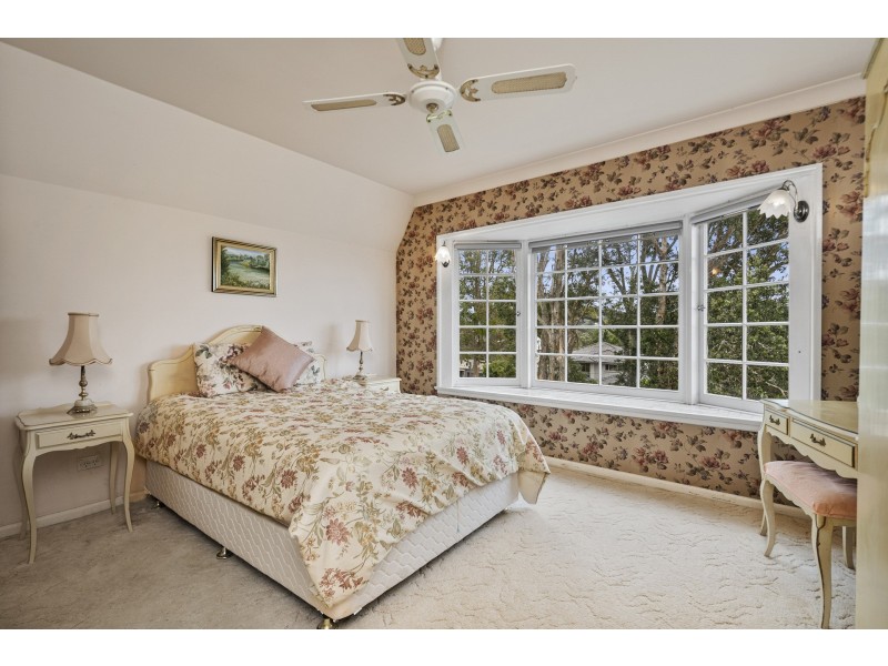 13 Woorarra Avenue, North Narrabeen NSW 2101