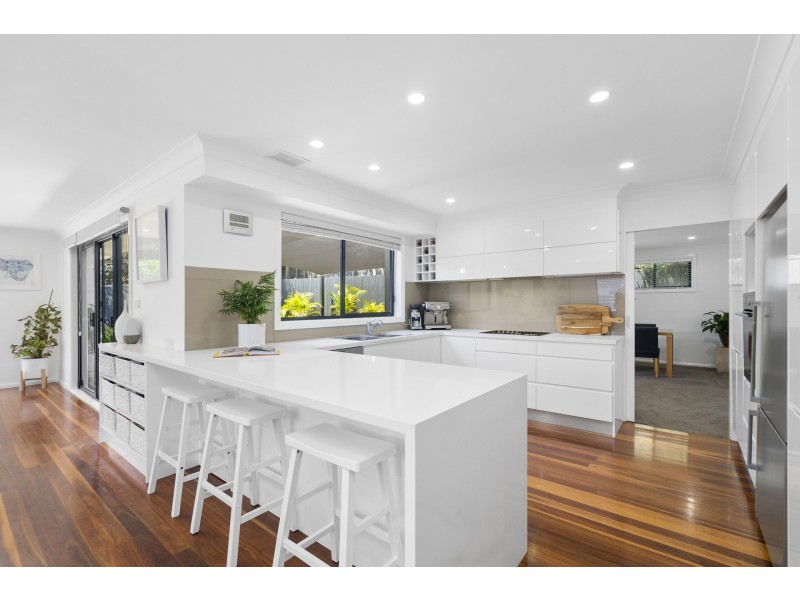 4 Maralinga Avenue, Elanora Heights NSW 2101