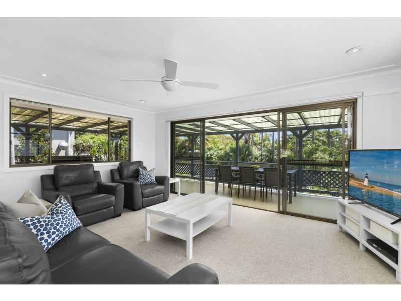 11 Foxall Street, Elanora Heights NSW 2101