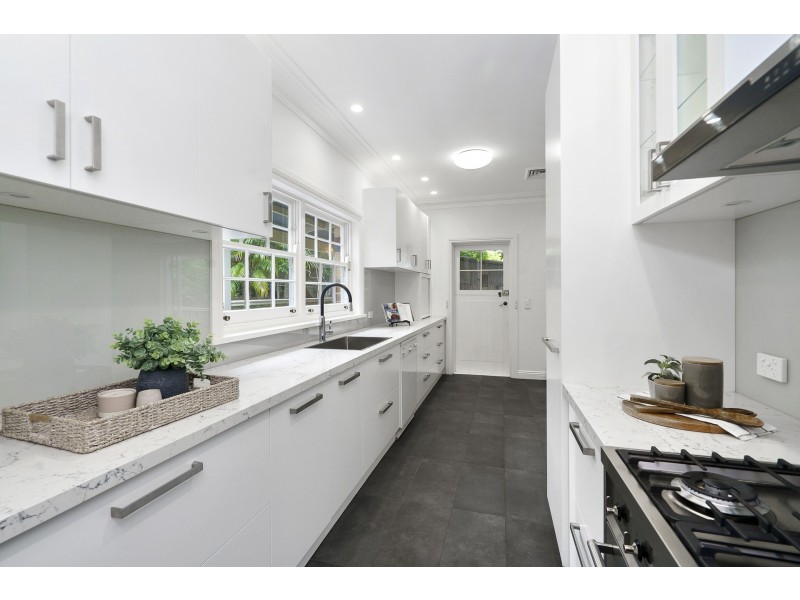 1 Alleyne Avenue, North Narrabeen NSW 2101