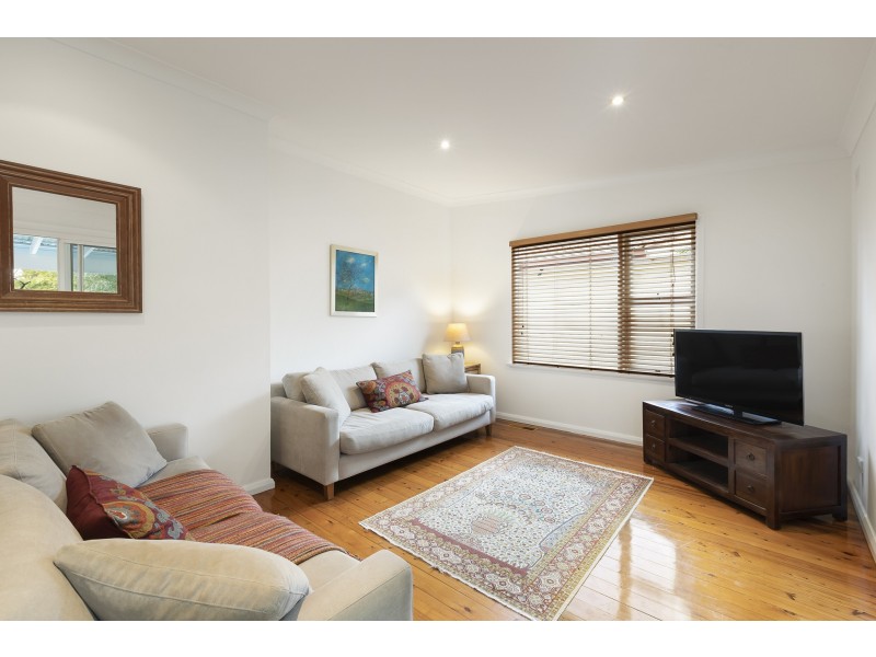 33 Coolangatta Avenue, Elanora Heights NSW 2101