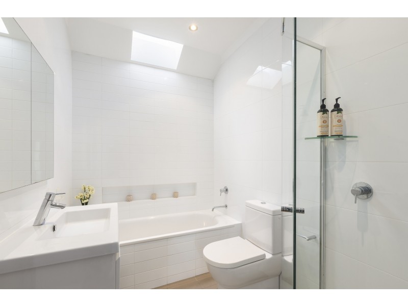 33 Coolangatta Avenue, Elanora Heights NSW 2101