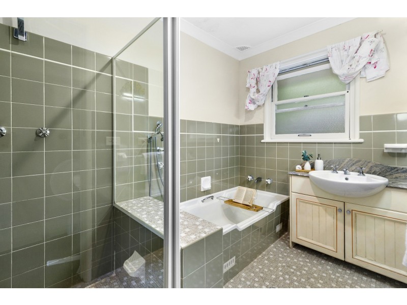 75 Iluka Avenue, Elanora Heights NSW 2101