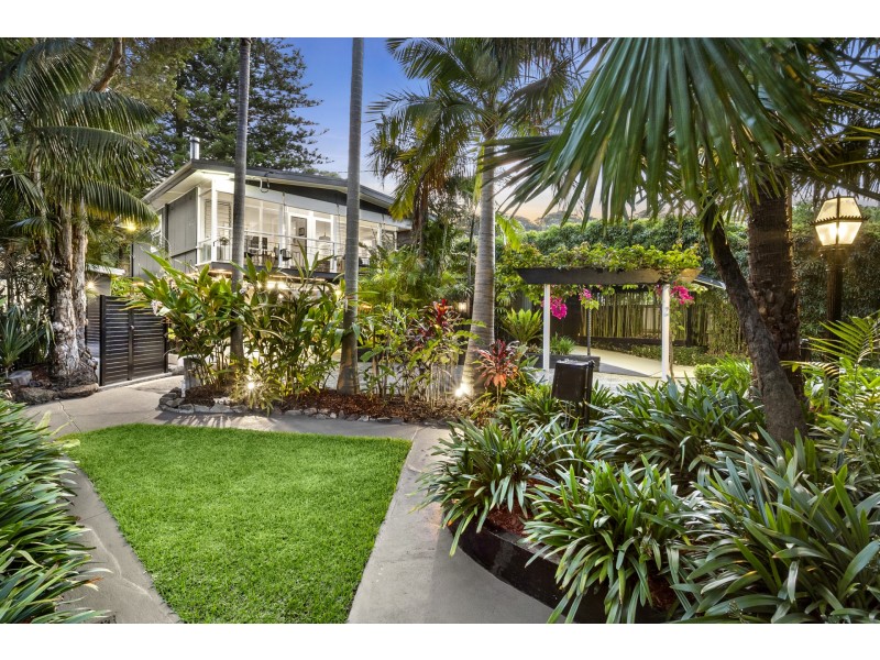 49 Nareen Parade, North Narrabeen NSW 2101