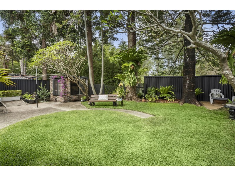 49 Nareen Parade, North Narrabeen NSW 2101