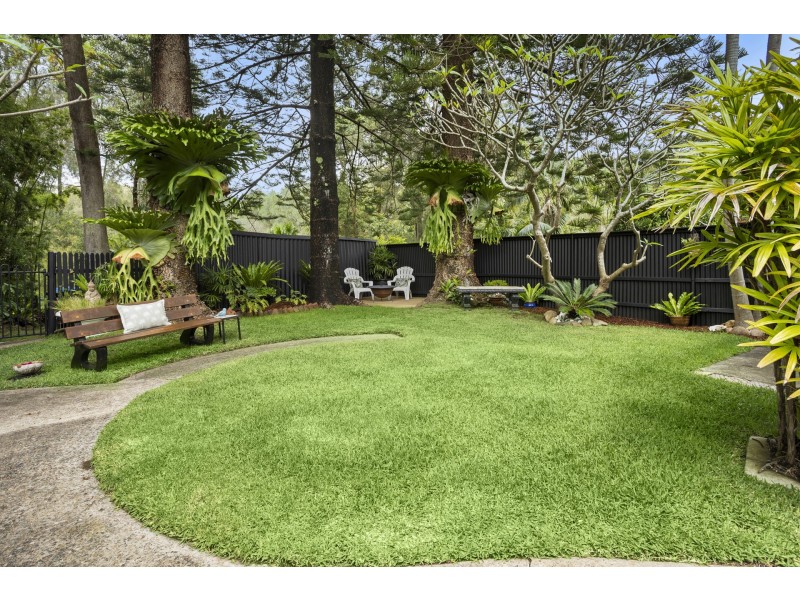 49 Nareen Parade, North Narrabeen NSW 2101