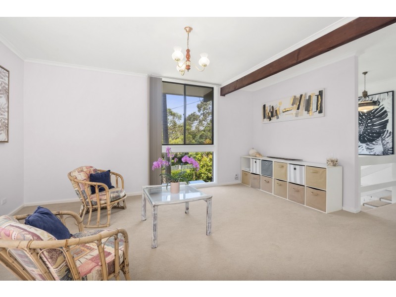 19 Maralinga Avenue, Elanora Heights NSW 2101