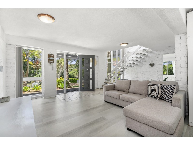 19 Maralinga Avenue, Elanora Heights NSW 2101