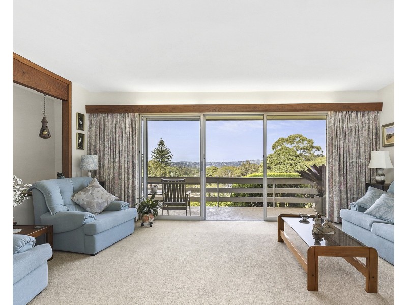 52 Iluka Avenue, Elanora Heights NSW 2101