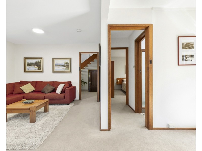 52 Iluka Avenue, Elanora Heights NSW 2101