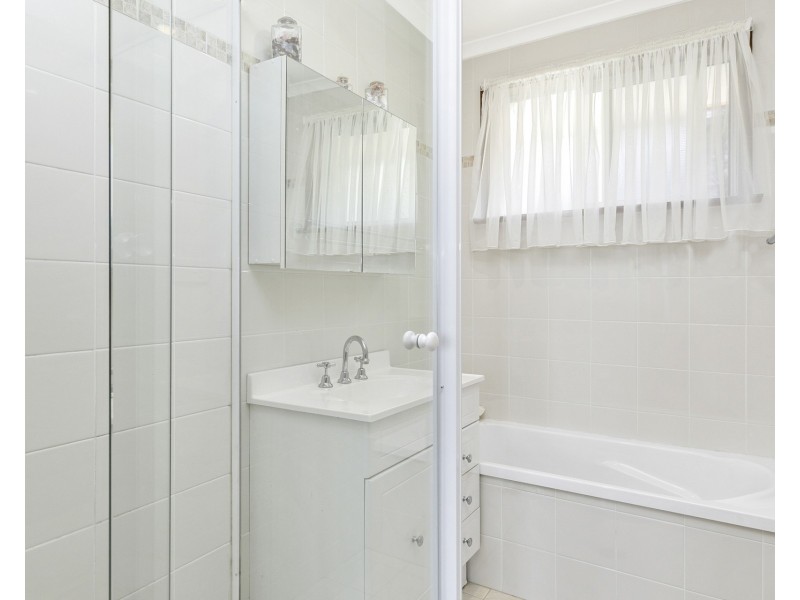 52 Iluka Avenue, Elanora Heights NSW 2101