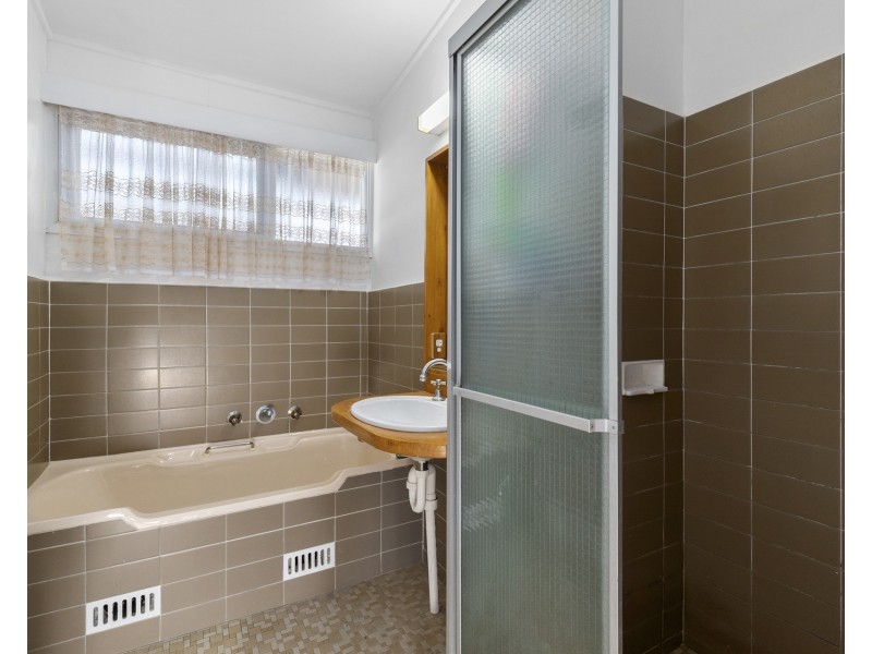 40 Wesley Street, Elanora Heights NSW 2101