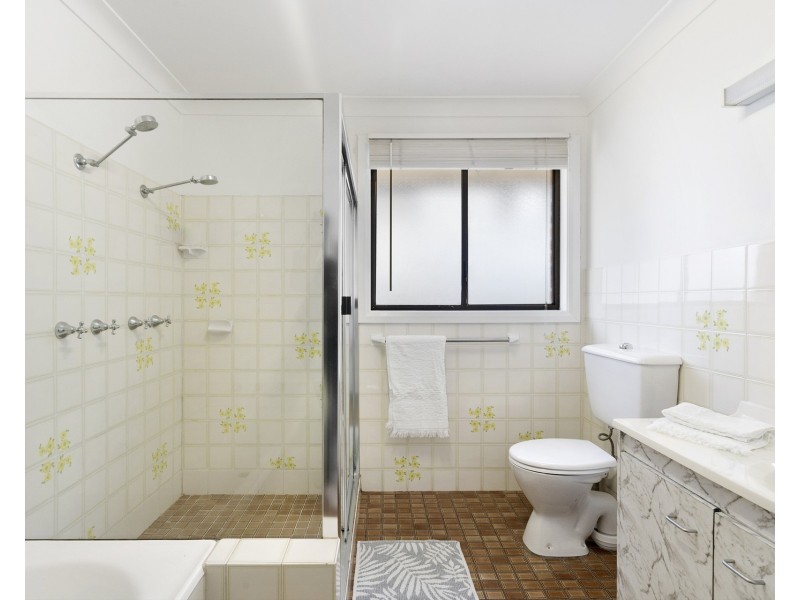 17 Iluka Avenue, Elanora Heights NSW 2101