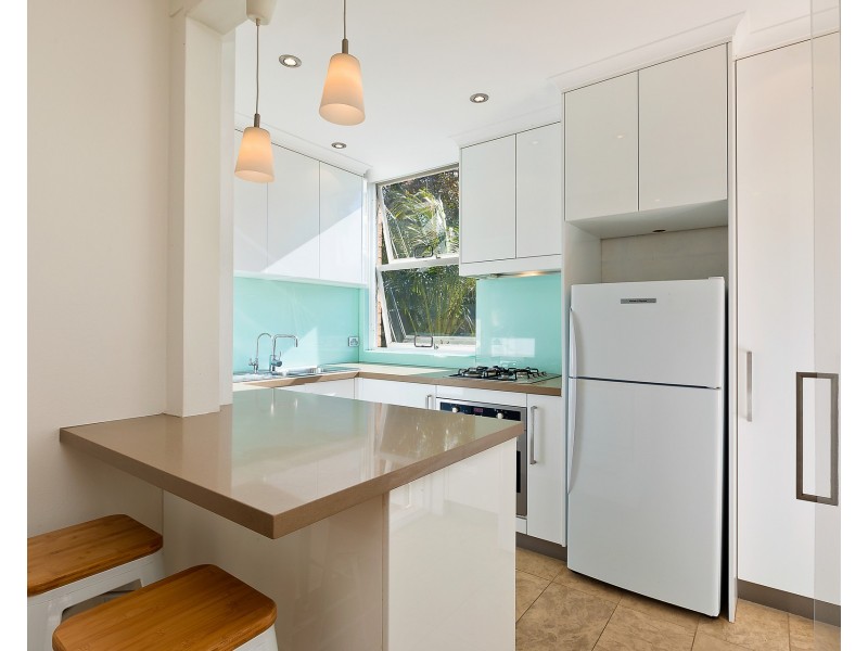 8/14 Robertson Street, Narrabeen NSW 2101