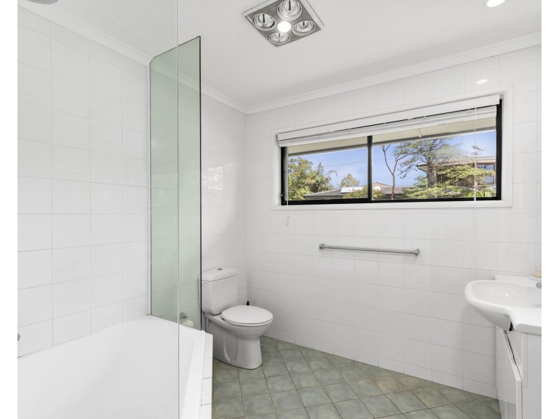 13 Iluka Avenue, Elanora Heights NSW 2101