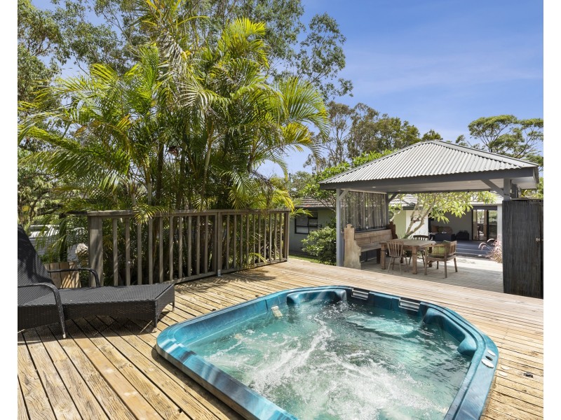 13 Iluka Avenue, Elanora Heights NSW 2101