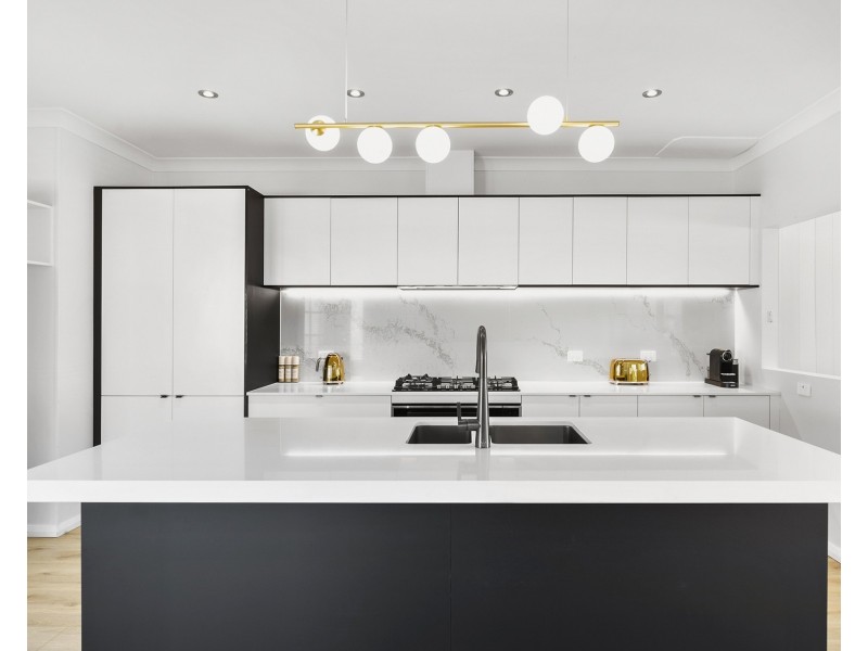 33 Narroy Road, North Narrabeen NSW 2101