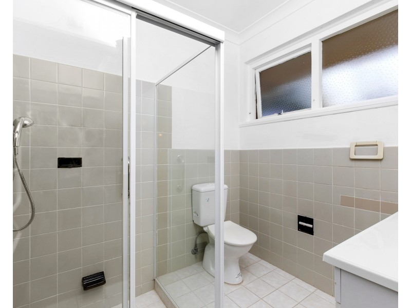 31 Rose Avenue, Wheeler Heights NSW 2097