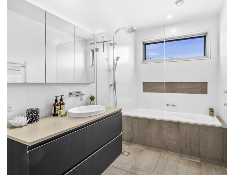 11A Kalang Road, Elanora Heights NSW 2101