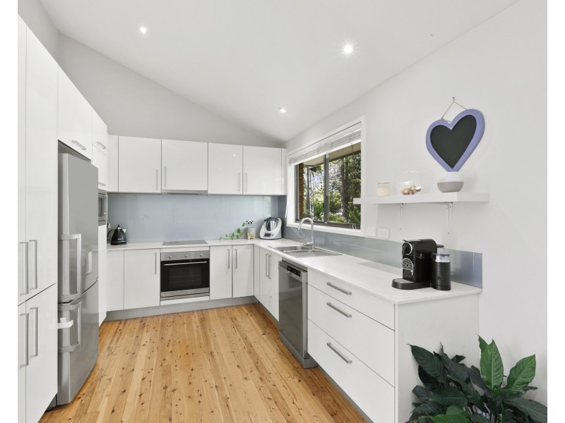 4 Kuttabul Place, Elanora Heights NSW 2101