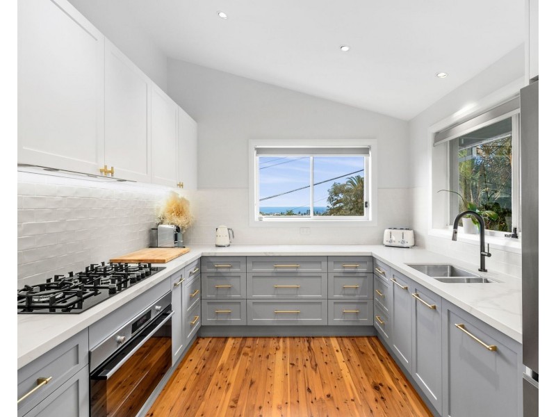 41 Weeroona Avenue, Elanora Heights NSW 2101