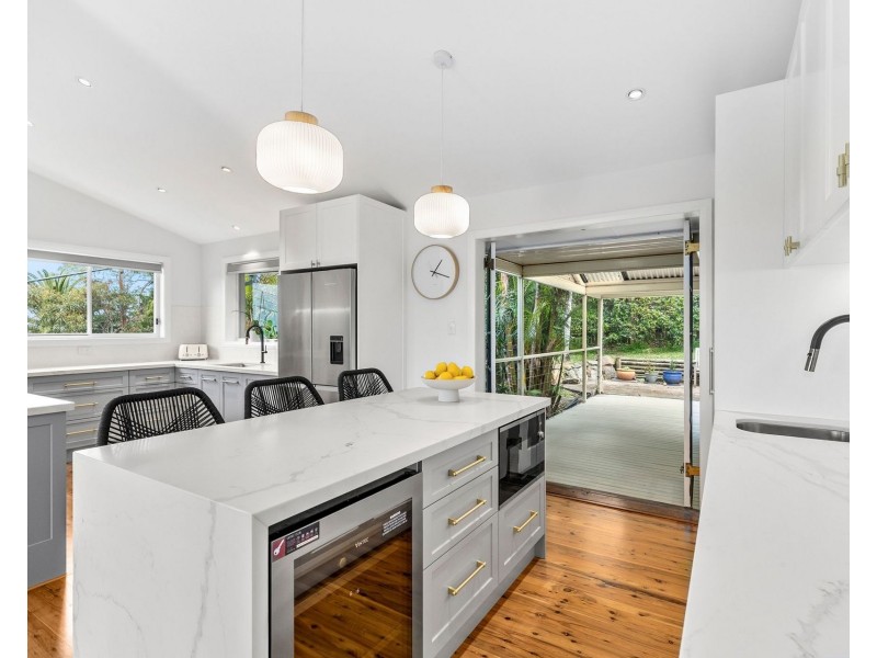 41 Weeroona Avenue, Elanora Heights NSW 2101