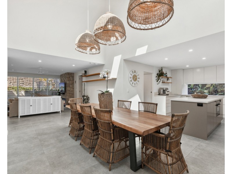 17 Tatiara Crescent, North Narrabeen NSW 2101