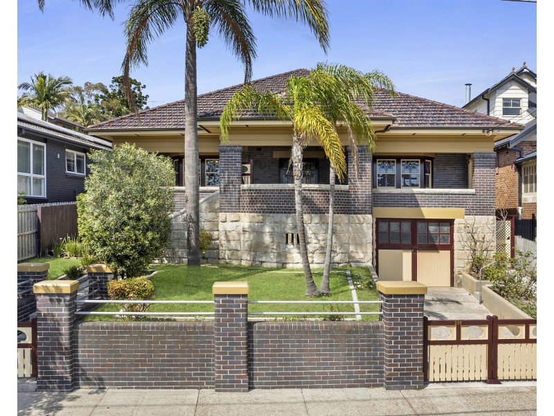 251 Sydney Road, Fairlight NSW 2094