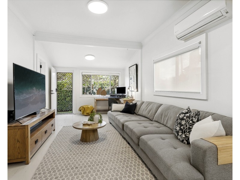 4 Warraba Road, North Narrabeen NSW 2101