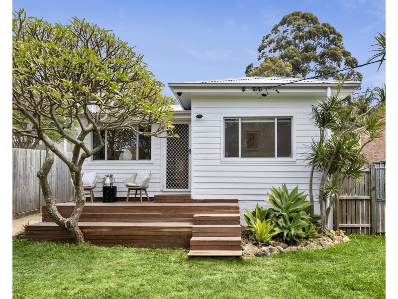 4 Warraba Road, North Narrabeen NSW 2101