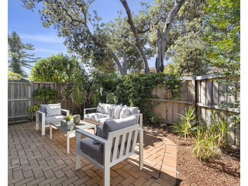 1/1 Robertson Street, Narrabeen NSW 2101