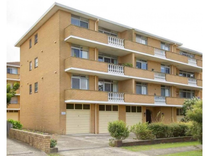 7/32 Clarence Avenue, Dee Why NSW 2099