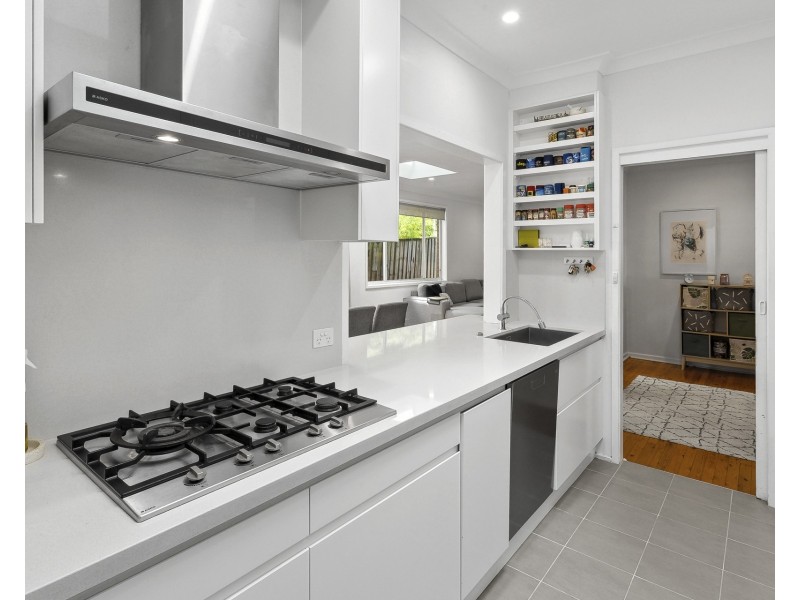 11 Patanga Road, Frenchs Forest NSW 2086