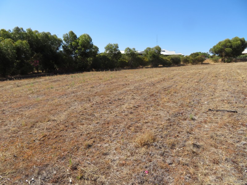 51 Langford Cresent, York WA 6302