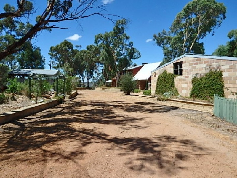 5196 GREAT EASTERN HWY, Clackline WA 6564