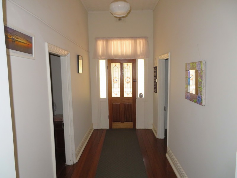 48 South Street, York WA 6302