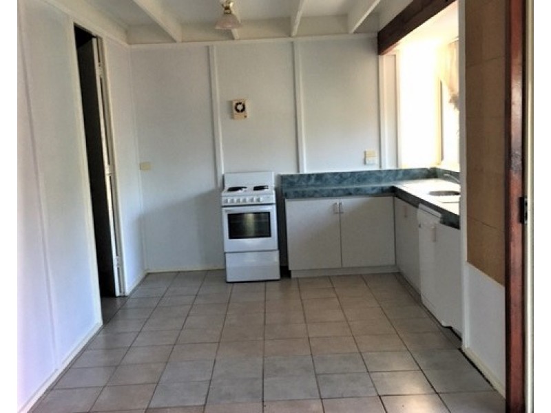 6 HOPE STREET, York WA 6302