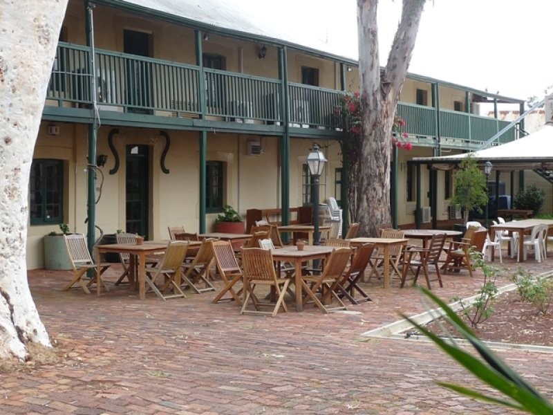 37/125 AVON TERRACE, York WA 6302