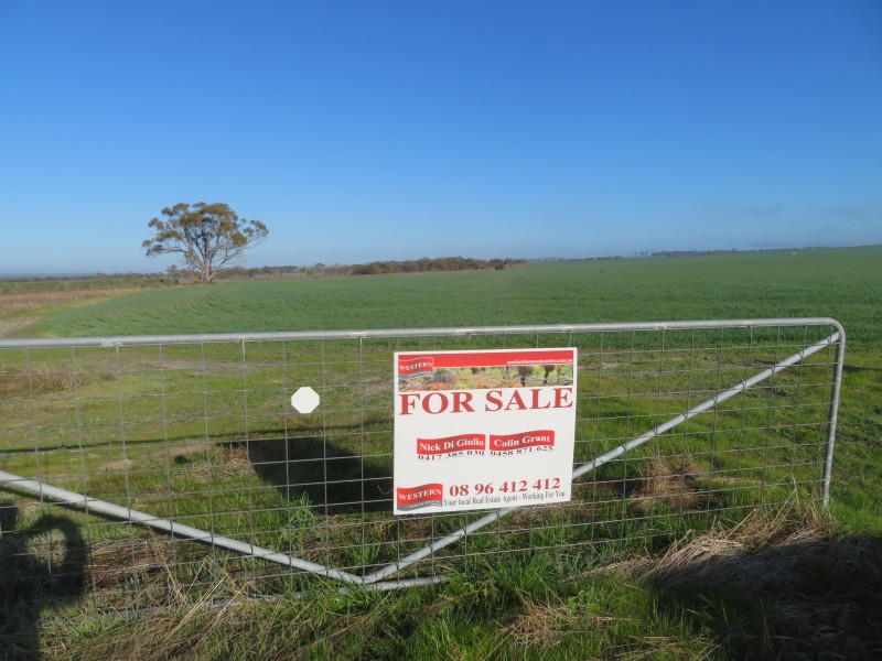 7297 Warding Road, York WA 6302