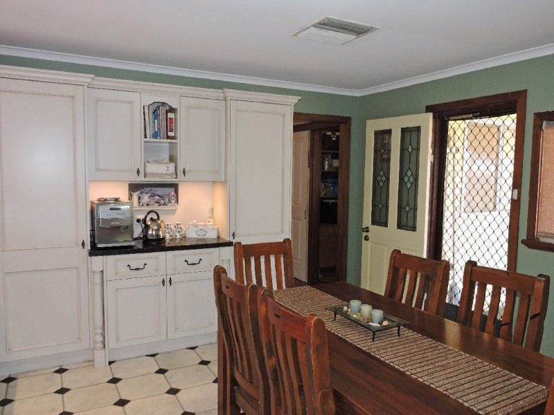 1461 QUELLINGTON ROAD, York WA 6302