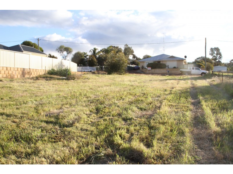 15 Georgiana, York WA 6302