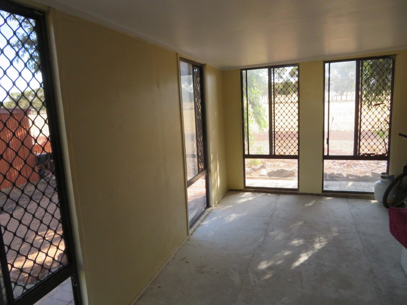 11 Fettlers Lane, Spencers Brook WA 6401
