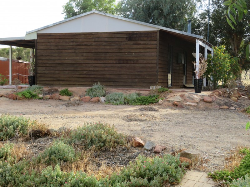 11 Fettlers Lane, Spencers Brook WA 6401