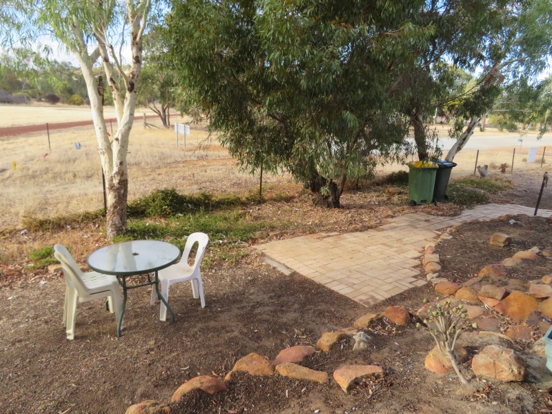 11 Fettlers Lane, Spencers Brook WA 6401