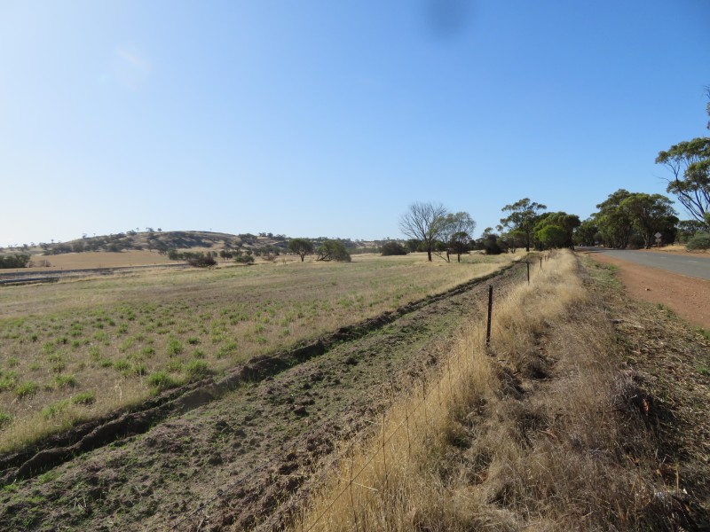 70 & 73 Great Southern Highway, York WA 6302