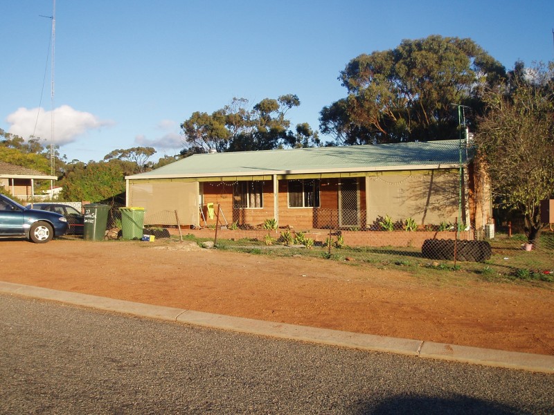 27 Shire Street, Pingelly WA 6308