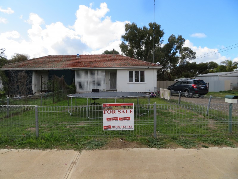 2/85 White Street,, Brookton WA 6306